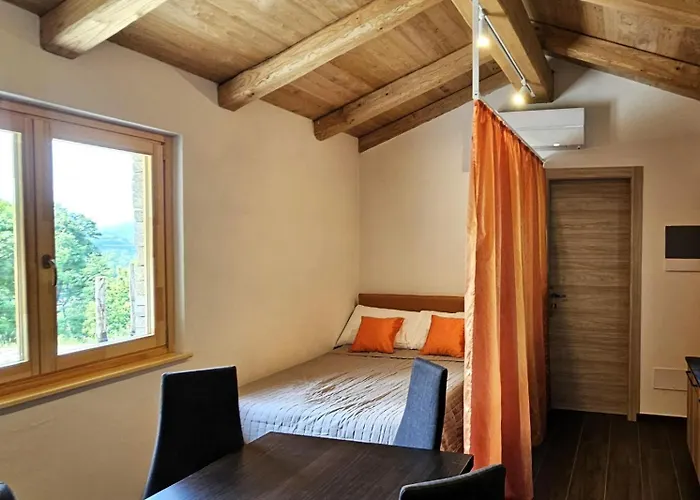 Casa Nel Bosco בקתה *