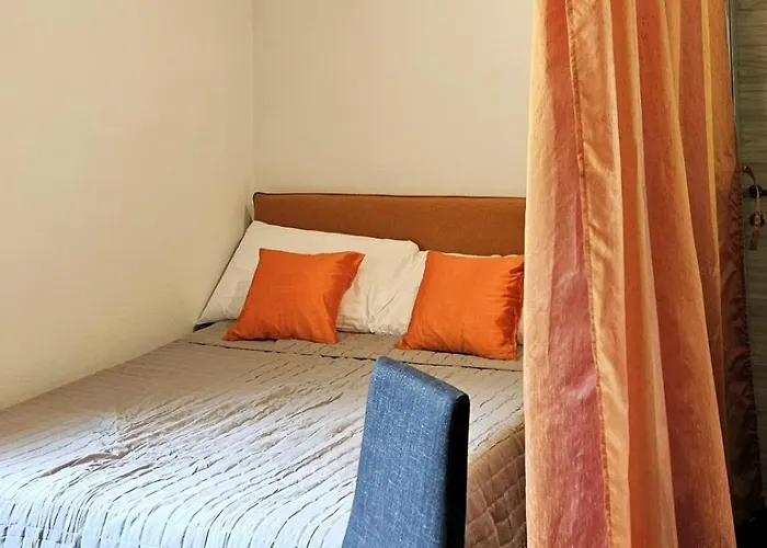 Casa Nel Bosco בקתה *